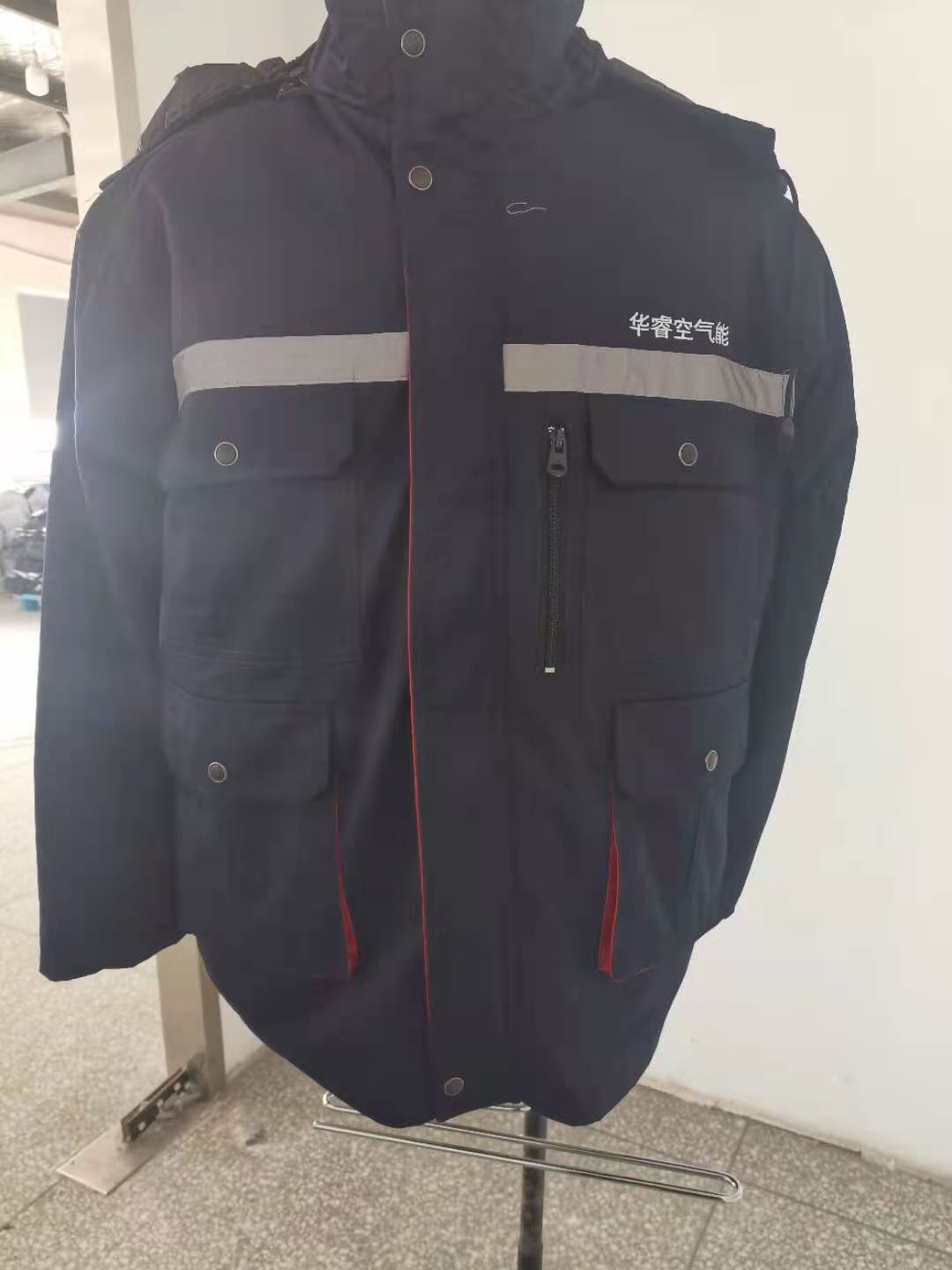 华睿空气能工作服棉服定制交付图片